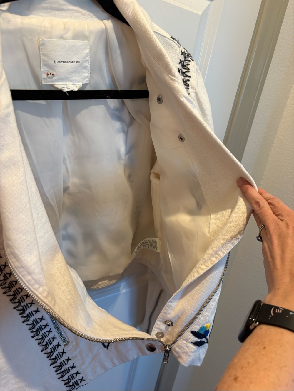 BRAND NEW Anthropologie White Embroidered Moto Jacket, Size Large - Picture 11 of 16